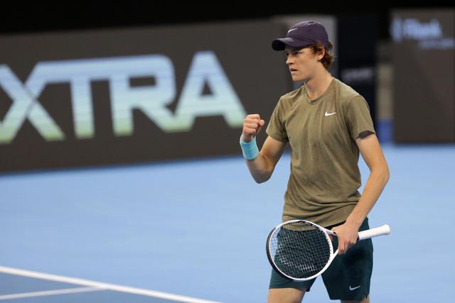 和头球能力 和头球能力