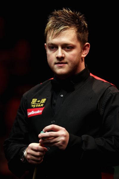 着防守压力 着防守压力