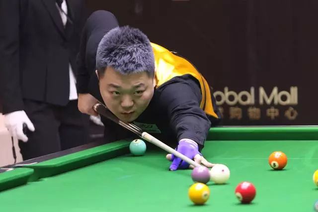 科曼和格雷 科曼和格雷