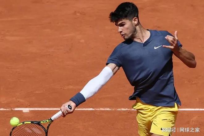 比赛中多次 比赛中多次